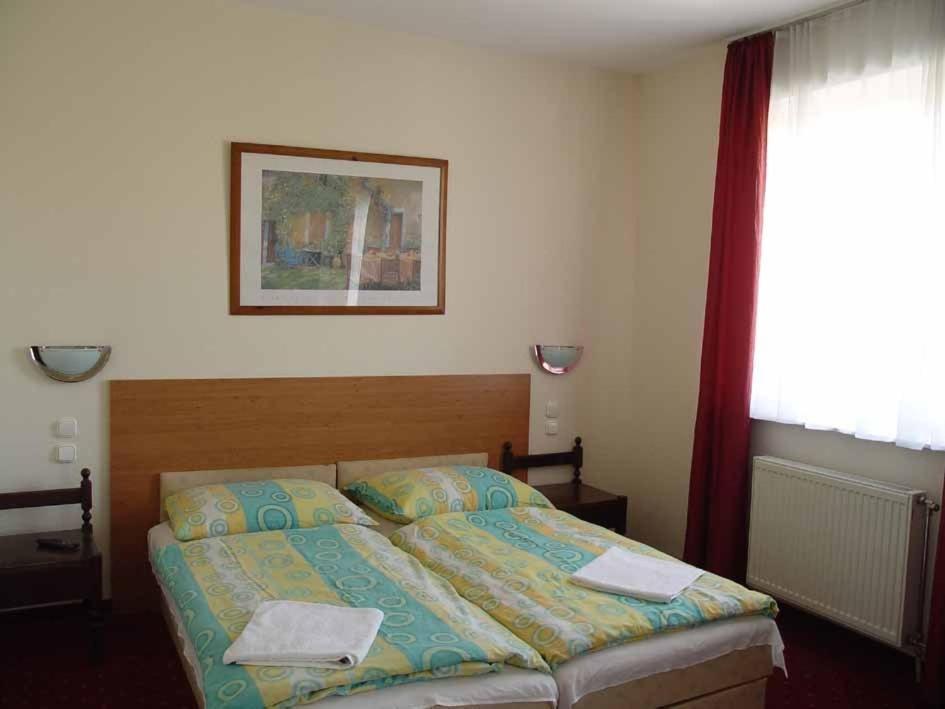 Hotel Menthol Budapesta Cameră foto